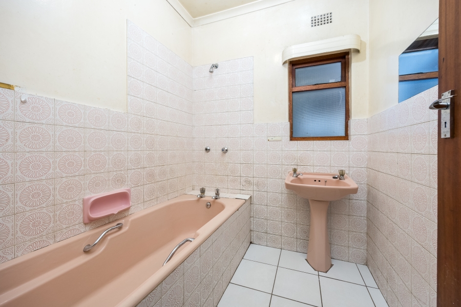 5 Bedroom Property for Sale in Sarepta Western Cape